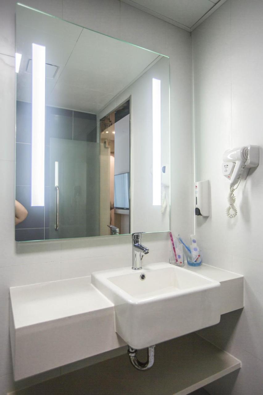 Hanting Premium Hotel Shanghai Plaza 66 Экстерьер фото